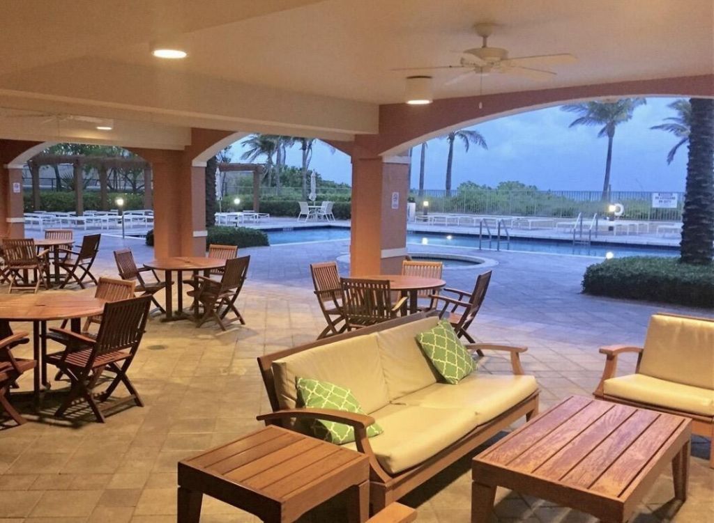 2080 S Ocean Drive, Unit Ph8, Hallandale Beach, FL 33009 Photo