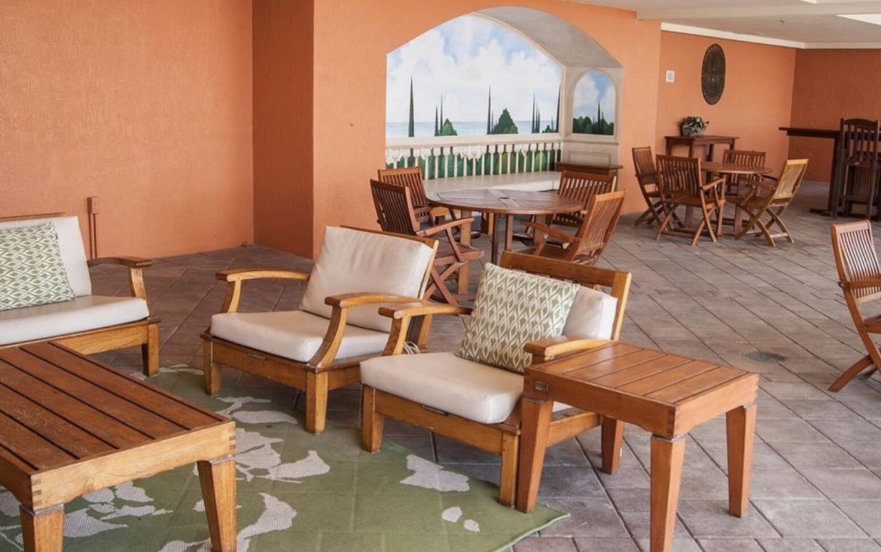 2080 S Ocean Drive, Unit Ph8, Hallandale Beach, FL 33009 Photo