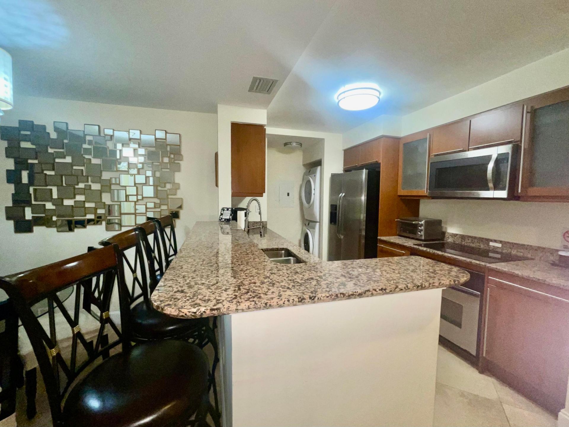 2080 S Ocean Drive, Unit Ph8, Hallandale Beach, FL 33009 Photo