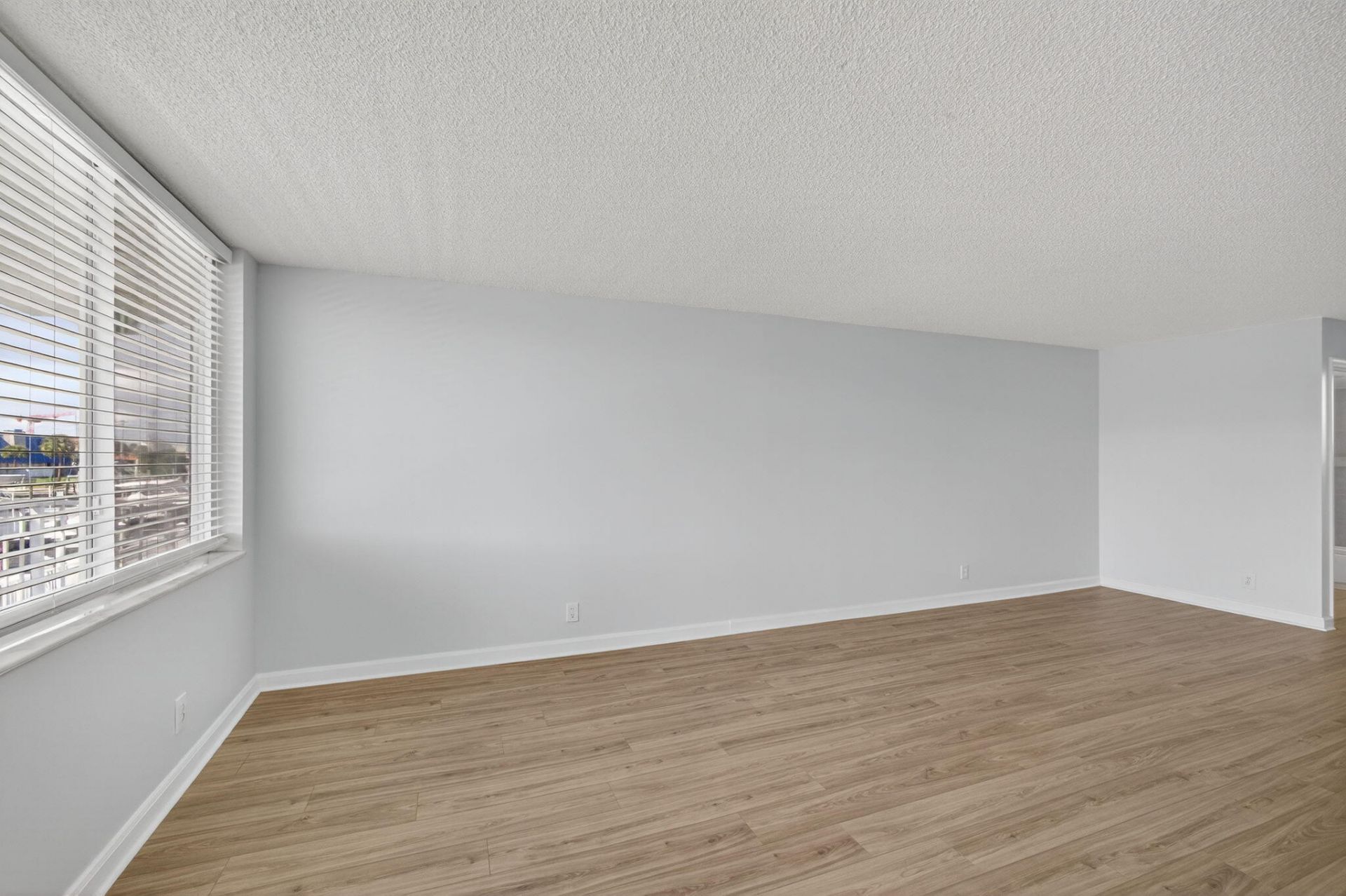 104 Paradise Harbour Boulevard, Unit 203, North Palm Beach, FL 33408 Photo