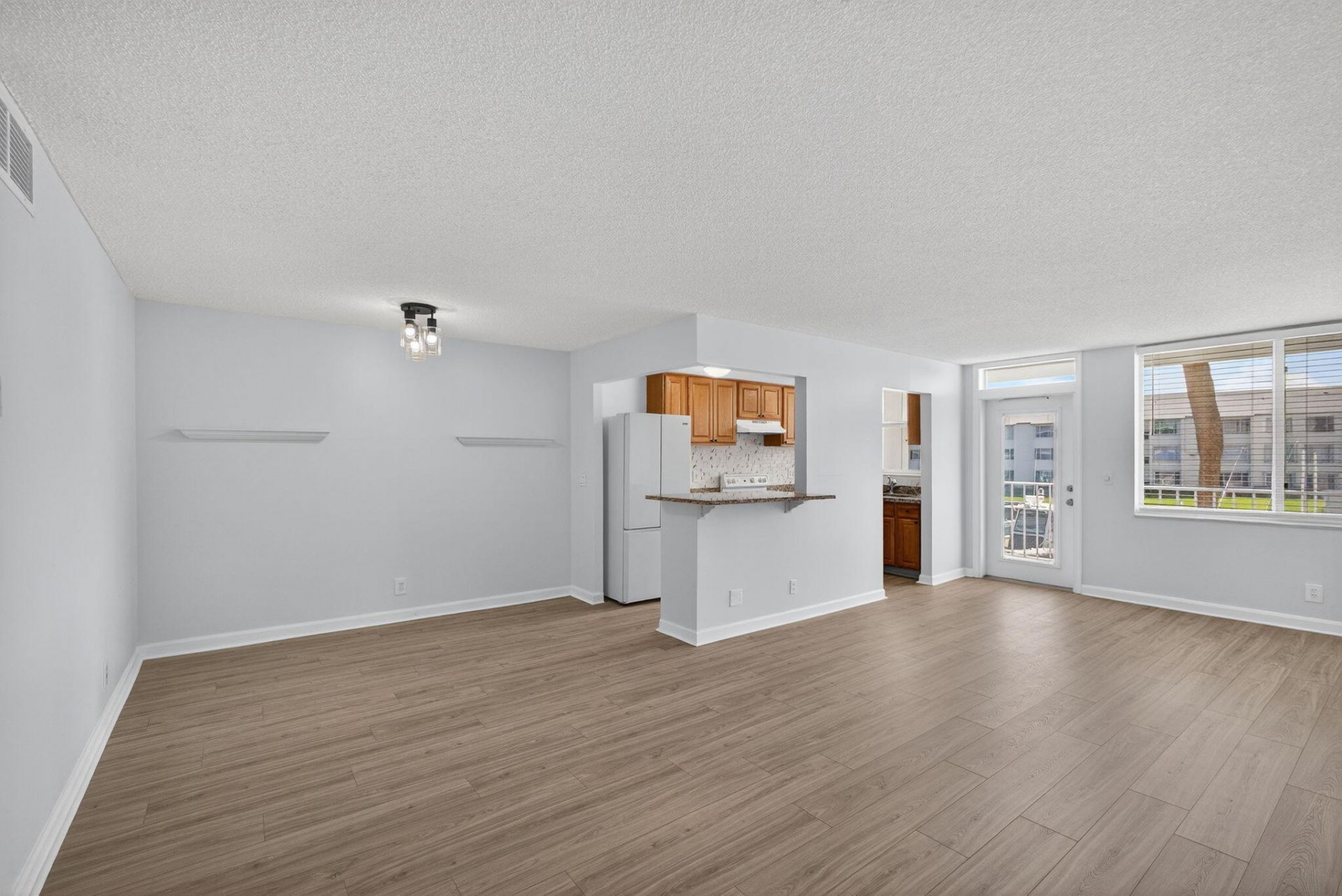 104 Paradise Harbour Boulevard, Unit 203, North Palm Beach, FL 33408 Photo