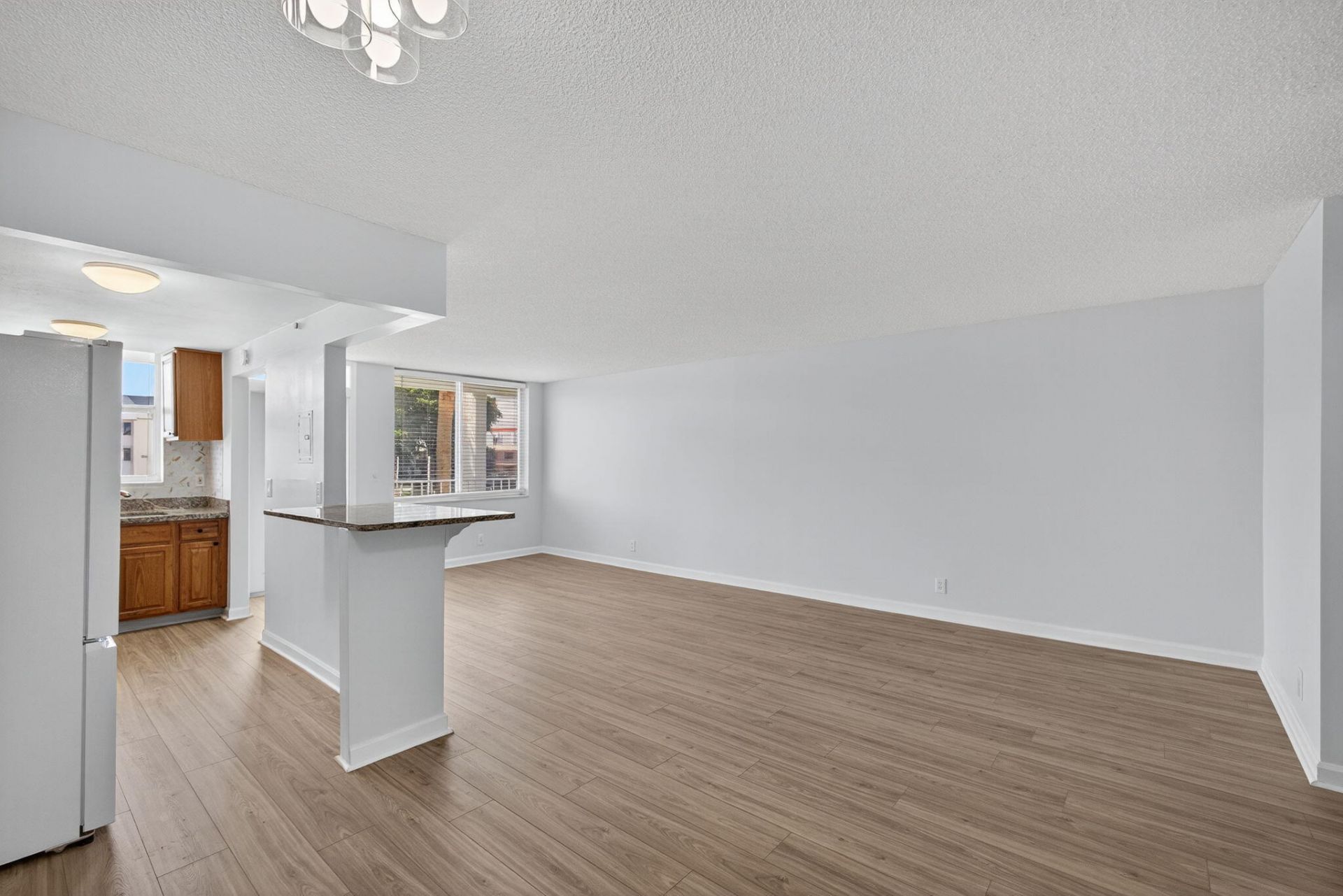 104 Paradise Harbour Boulevard, Unit 203, North Palm Beach, FL 33408 Photo