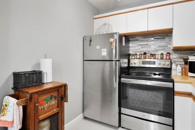 3000 Lake Osborne Drive, Unit 107, Lake Worth Beach, FL 33461 Photo