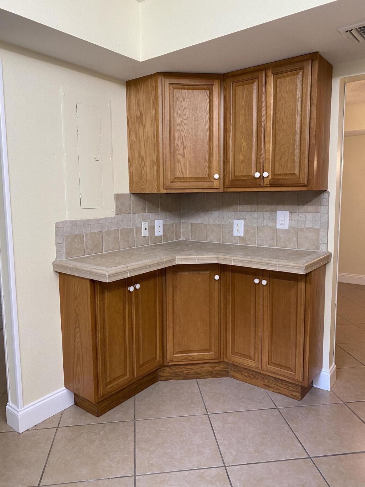 533 S Lakes End Drive, Unit 1, Fort Pierce, FL 34982 Photo