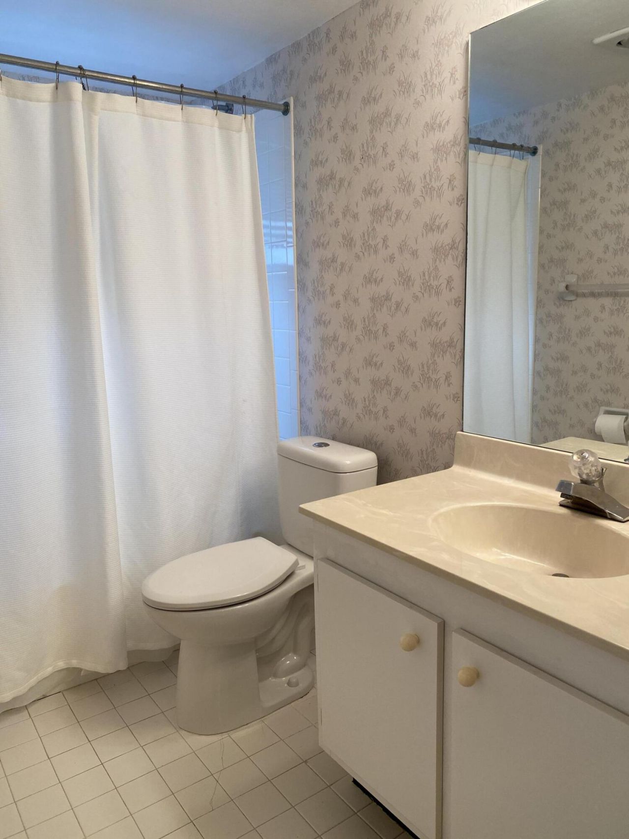 533 S Lakes End Drive, Unit 1, Fort Pierce, FL 34982 Photo