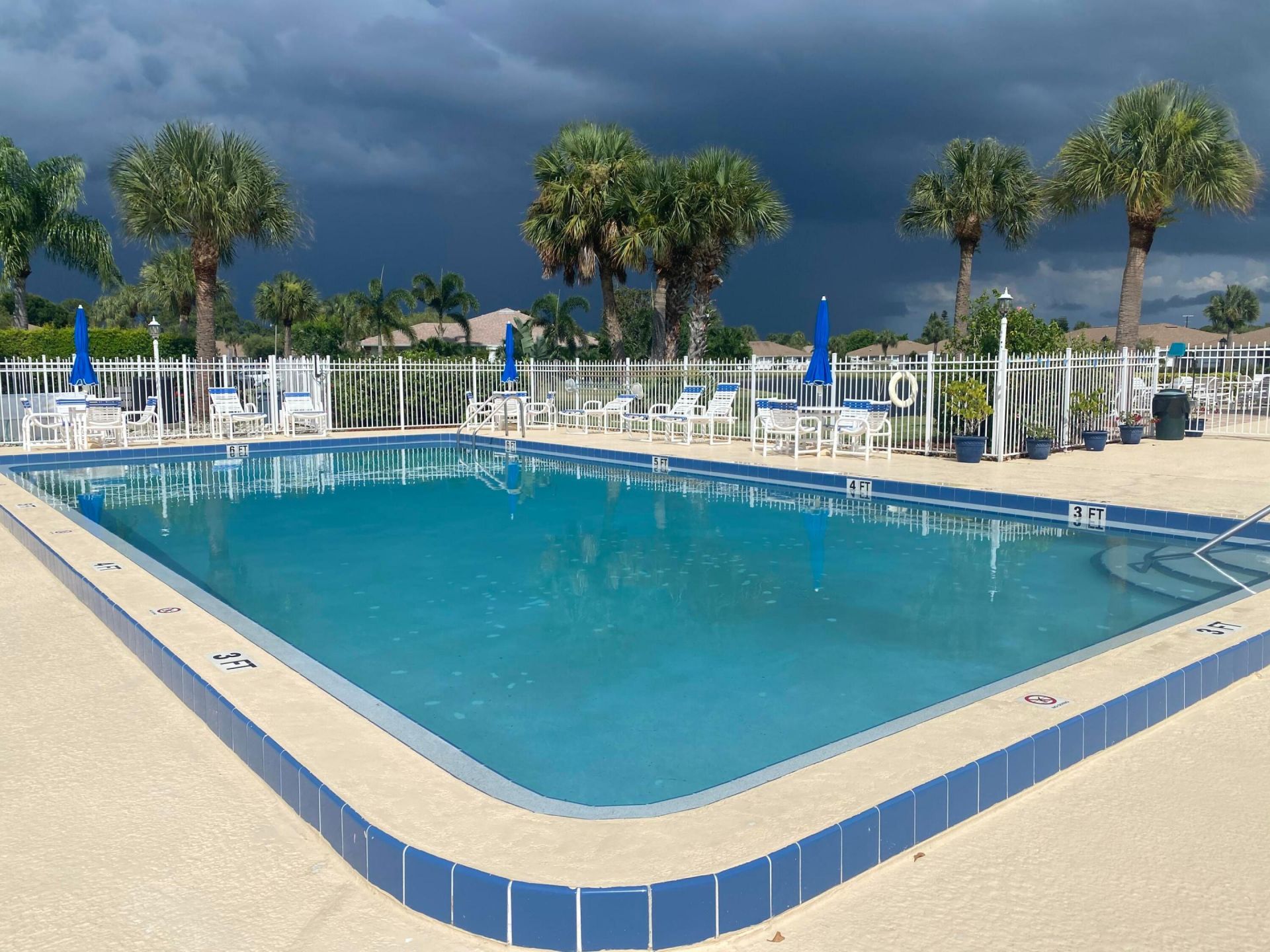 533 S Lakes End Drive, Unit 1, Fort Pierce, FL 34982 Photo