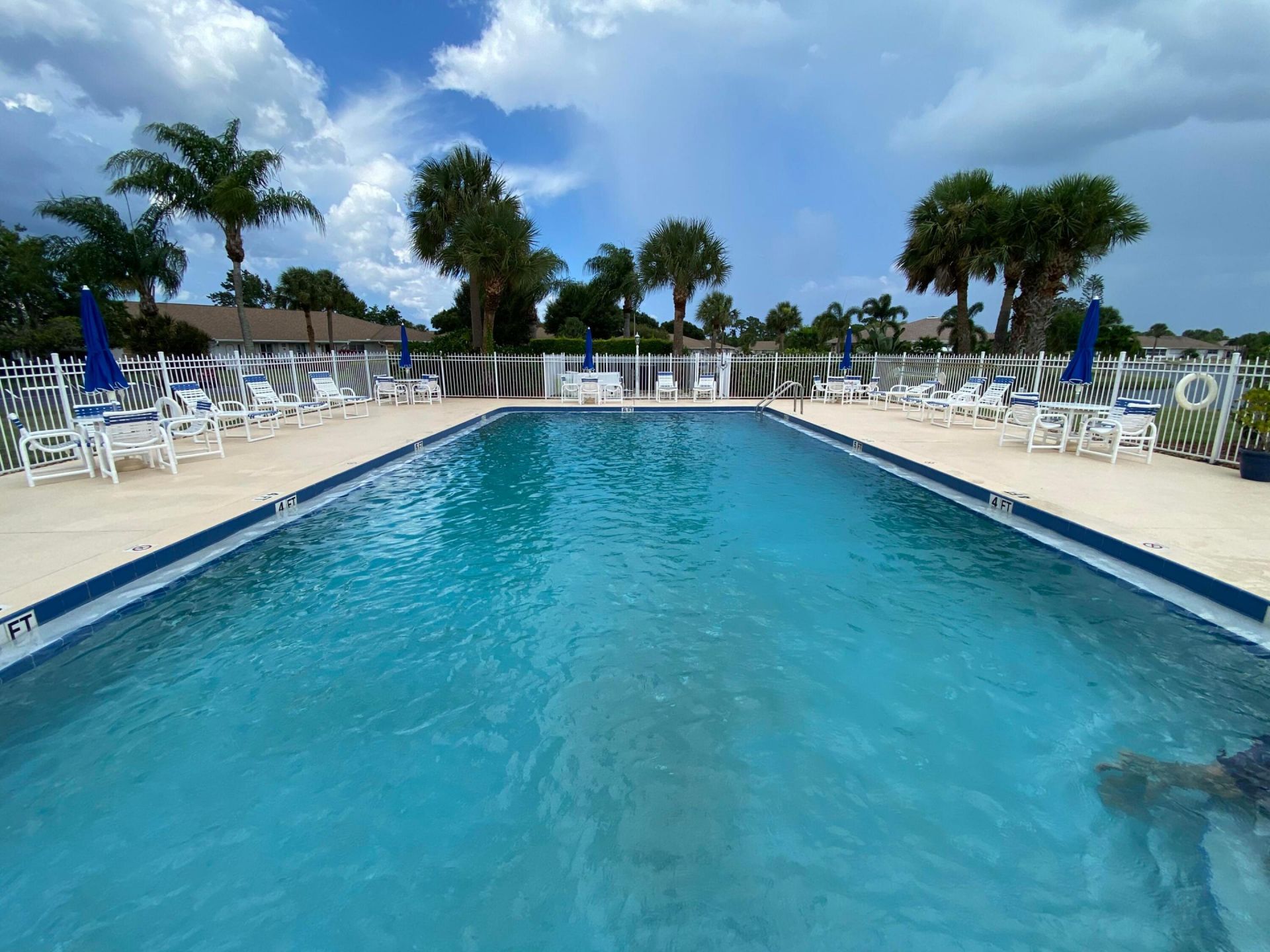 533 S Lakes End Drive, Unit 1, Fort Pierce, FL 34982 Photo