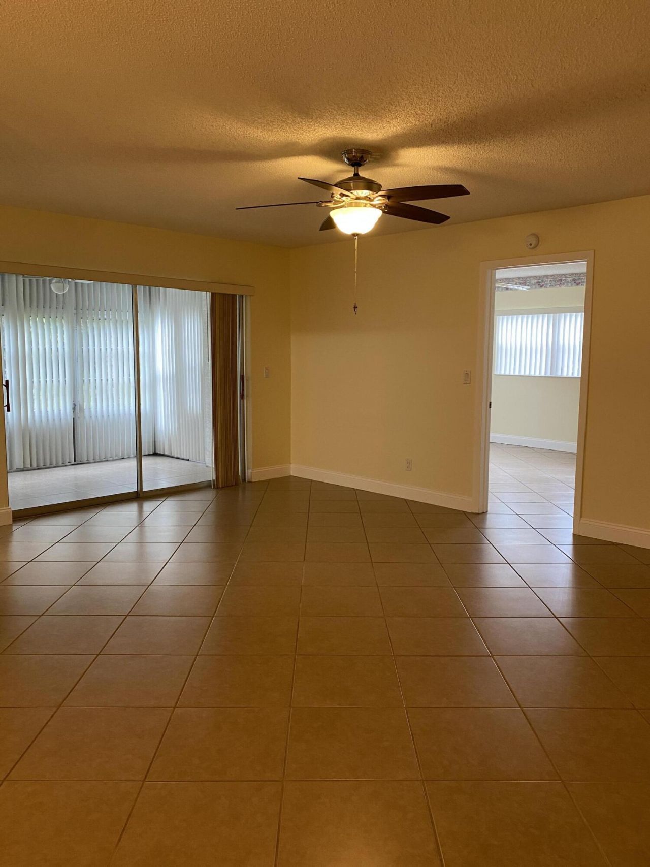 533 S Lakes End Drive, Unit 1, Fort Pierce, FL 34982 Photo