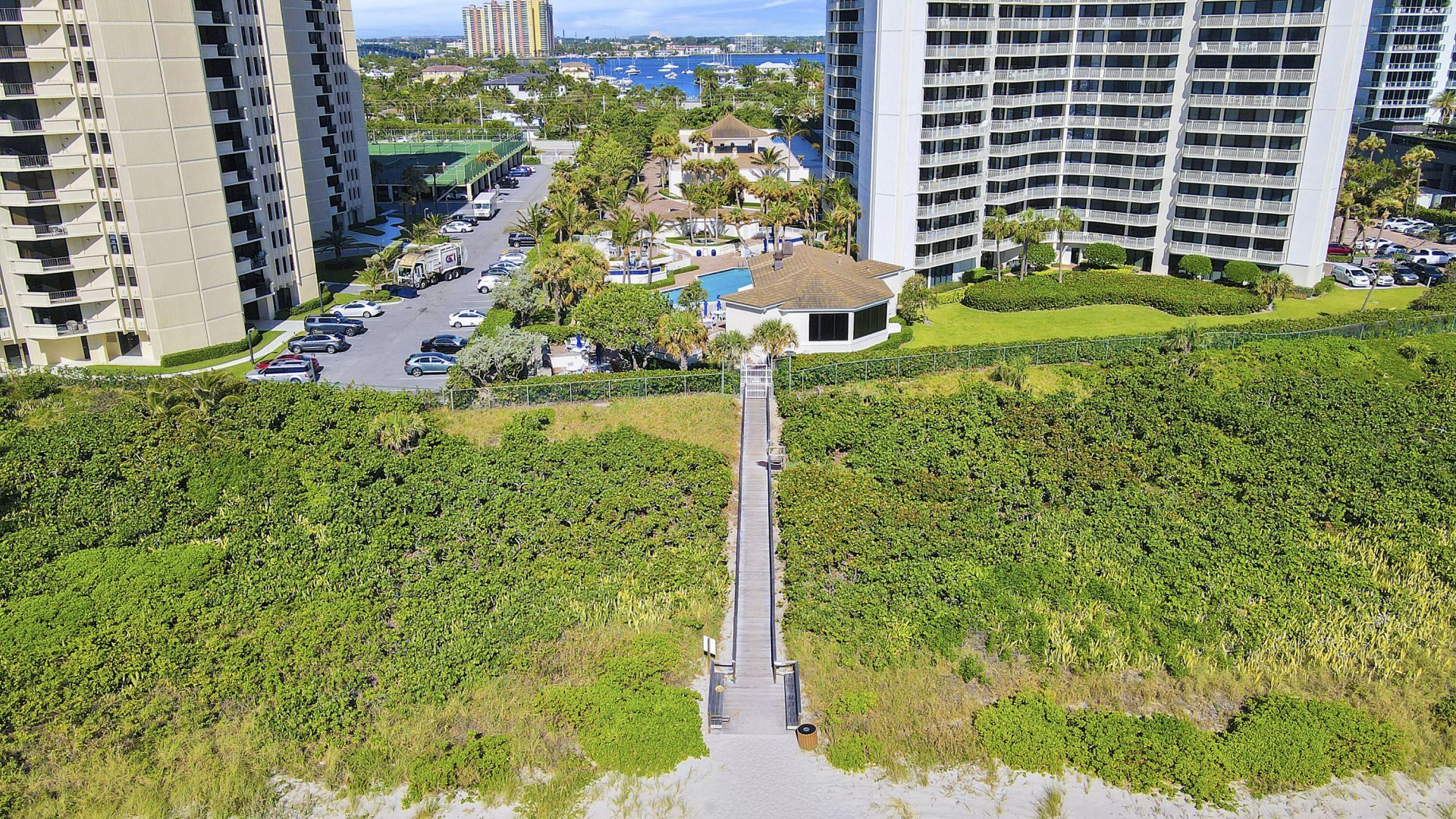 3000 N Ocean Drive N, Unit 23d, Singer Island, FL 33404 Photo