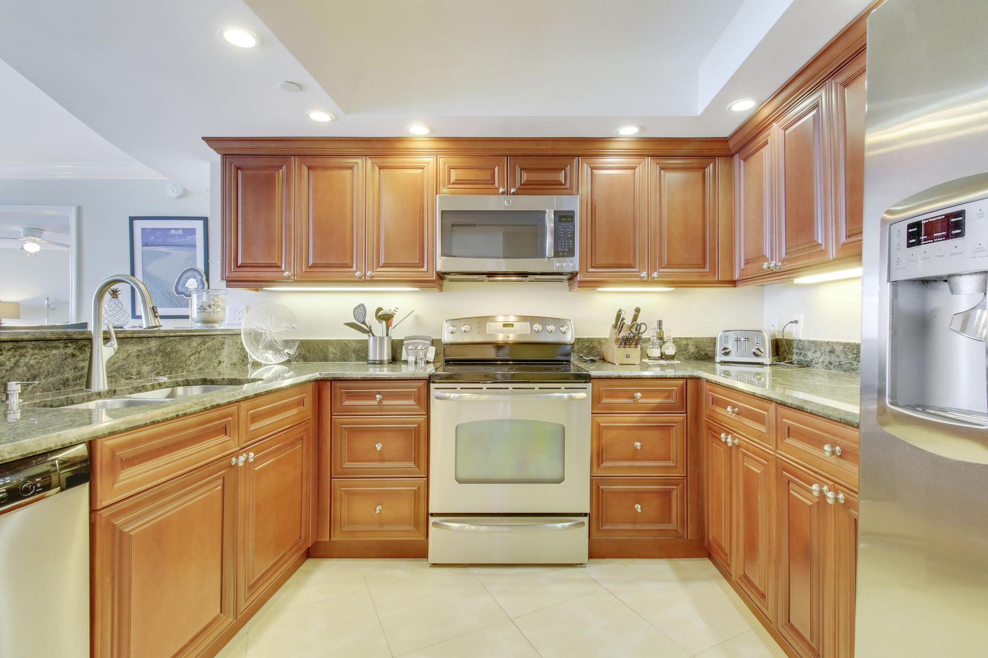 3000 N Ocean Drive N, Unit 23d, Singer Island, FL 33404 Photo