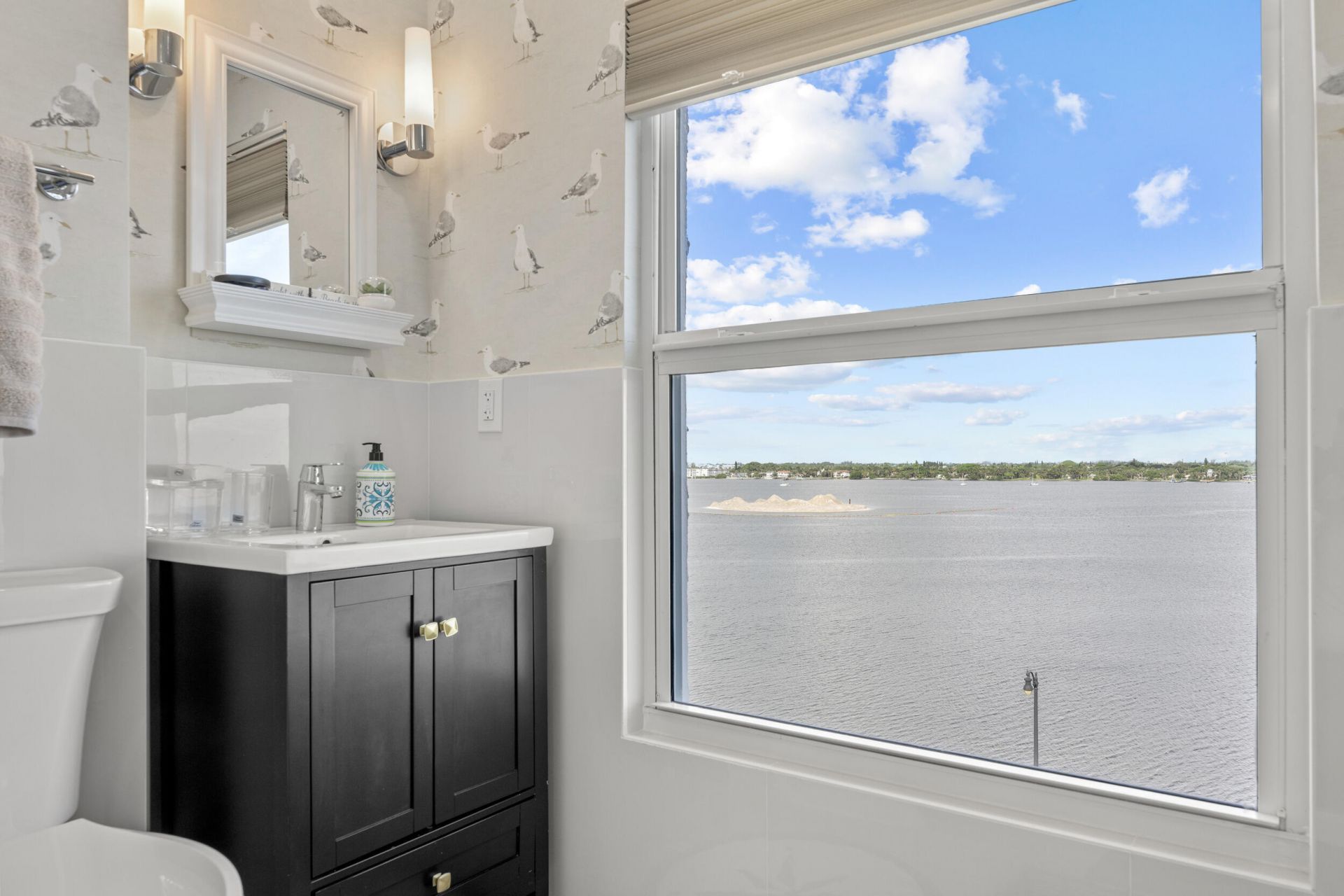 3230 S Ocean Boulevard, Unit A602, Palm Beach, FL 33480 Photo