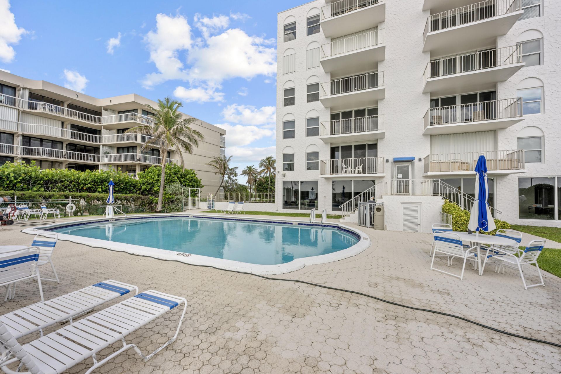 3230 S Ocean Boulevard, Unit A602, Palm Beach, FL 33480 Photo