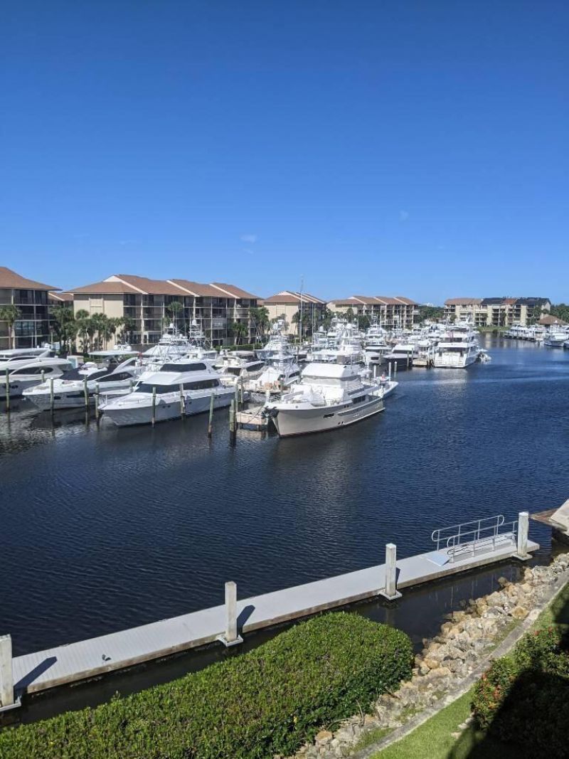 1301 Seafarer Circle, Unit 402, Jupiter, FL 33477 Photo