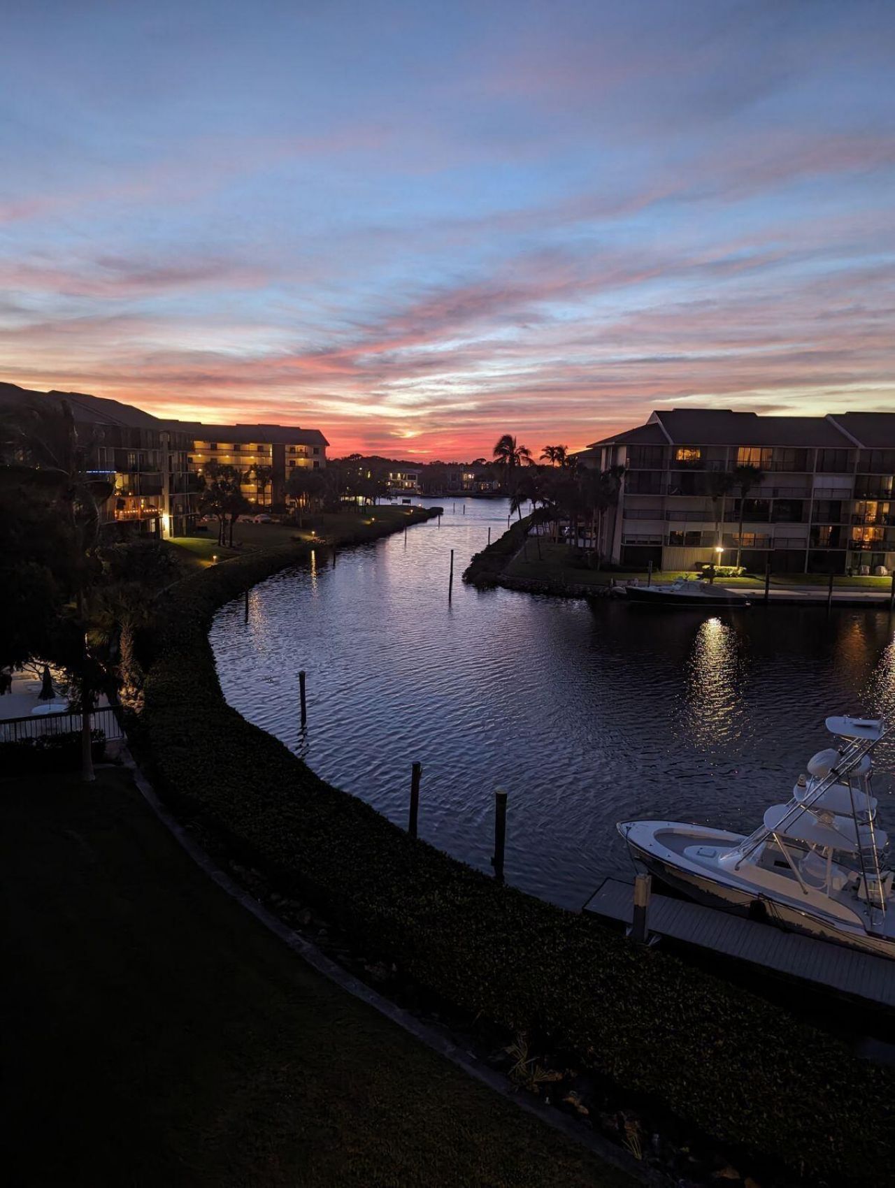 1301 Seafarer Circle, Unit 402, Jupiter, FL 33477 Photo