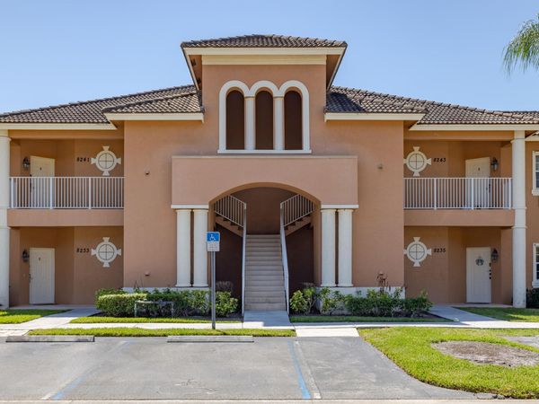 8243 Mulligan Circle, Unit 3522, Port St. Lucie, FL 34986