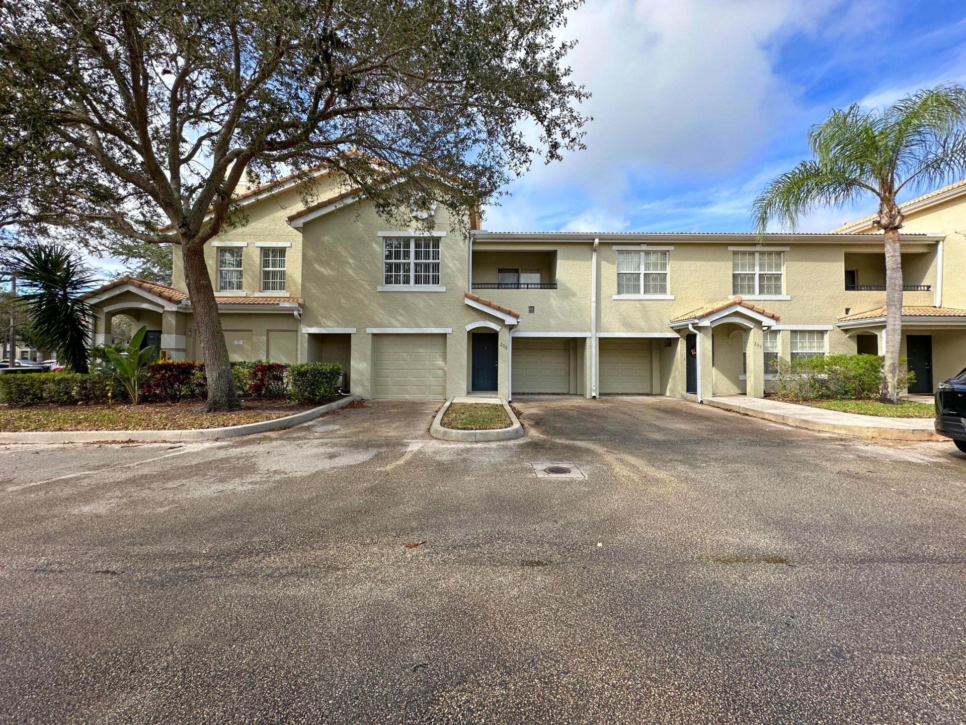 154 SW Peacock Boulevard, Unit 28-205, Port Saint Lucie, FL 34986 Photo
