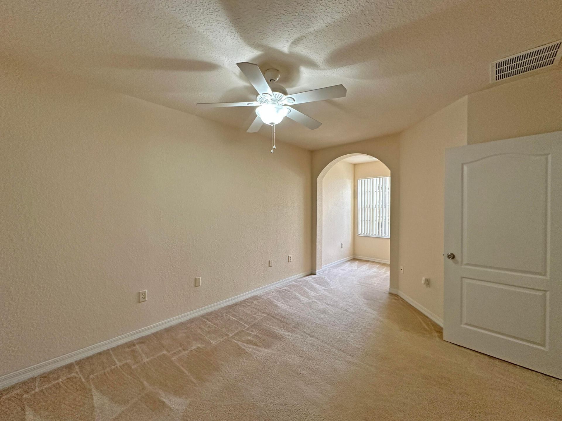154 SW Peacock Boulevard, Unit 28-205, Port Saint Lucie, FL 34986 Photo