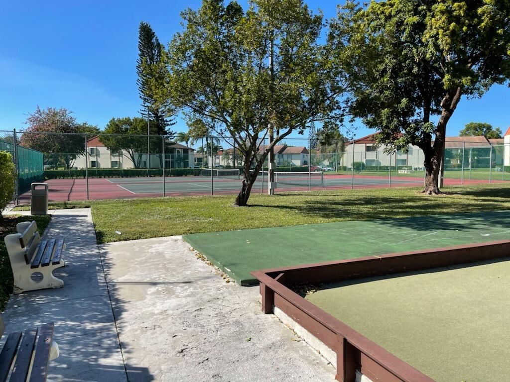 4988 Sable Pine Circle, Unit D1, West Palm Beach, FL 33417 Photo