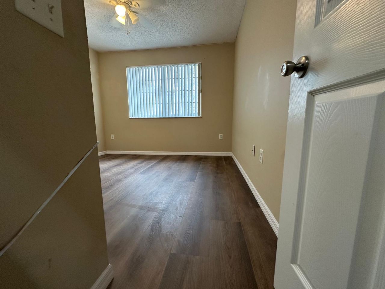 4197 N Haverhill Road, Unit 215, West Palm Beach, FL 33417 Photo