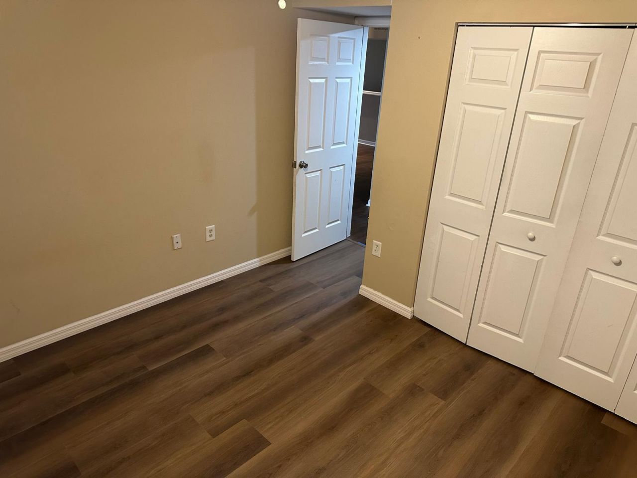 4197 N Haverhill Road, Unit 215, West Palm Beach, FL 33417 Photo