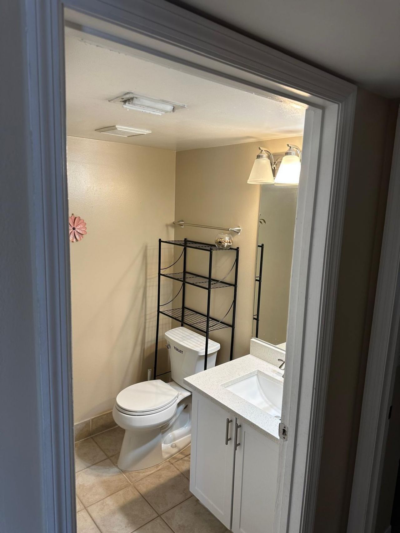 4197 N Haverhill Road, Unit 215, West Palm Beach, FL 33417 Photo