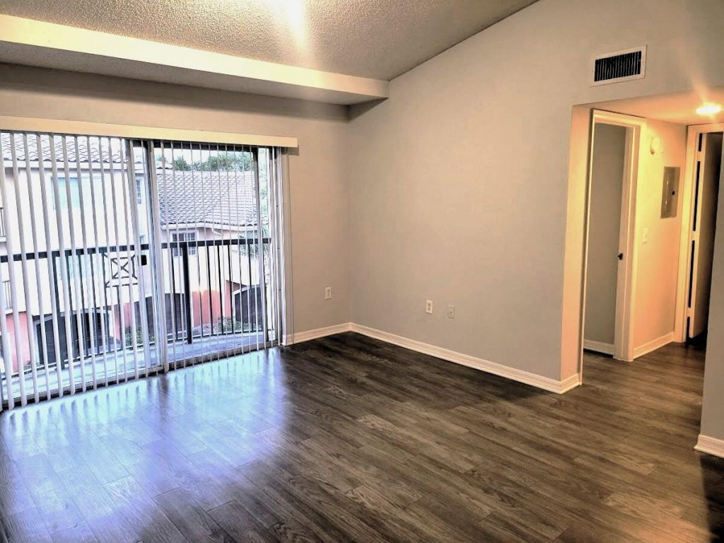 4197 N Haverhill Road, Unit 212, West Palm Beach, FL 33417 Photo