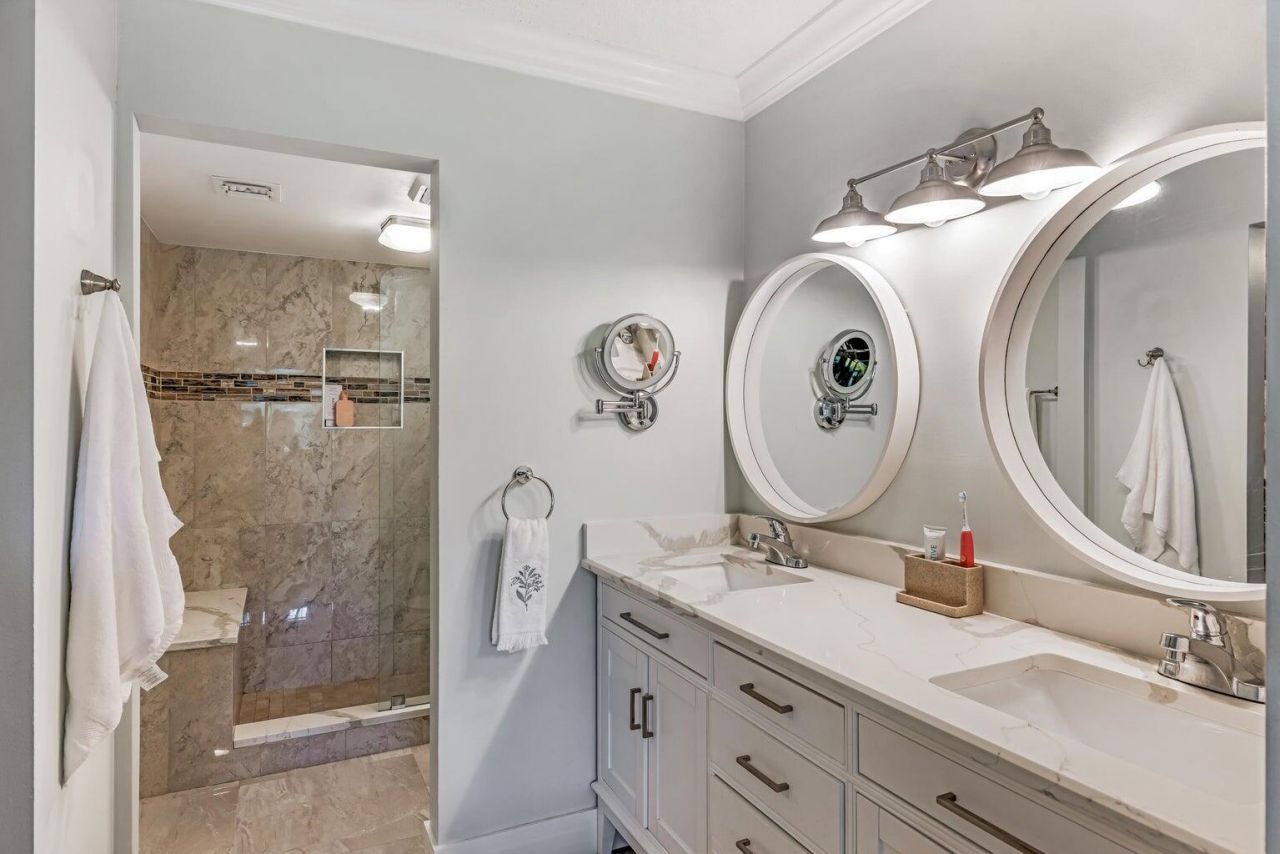 12926 Briarlake Drive, Unit 201, Palm Beach Gardens, FL 33418 Photo