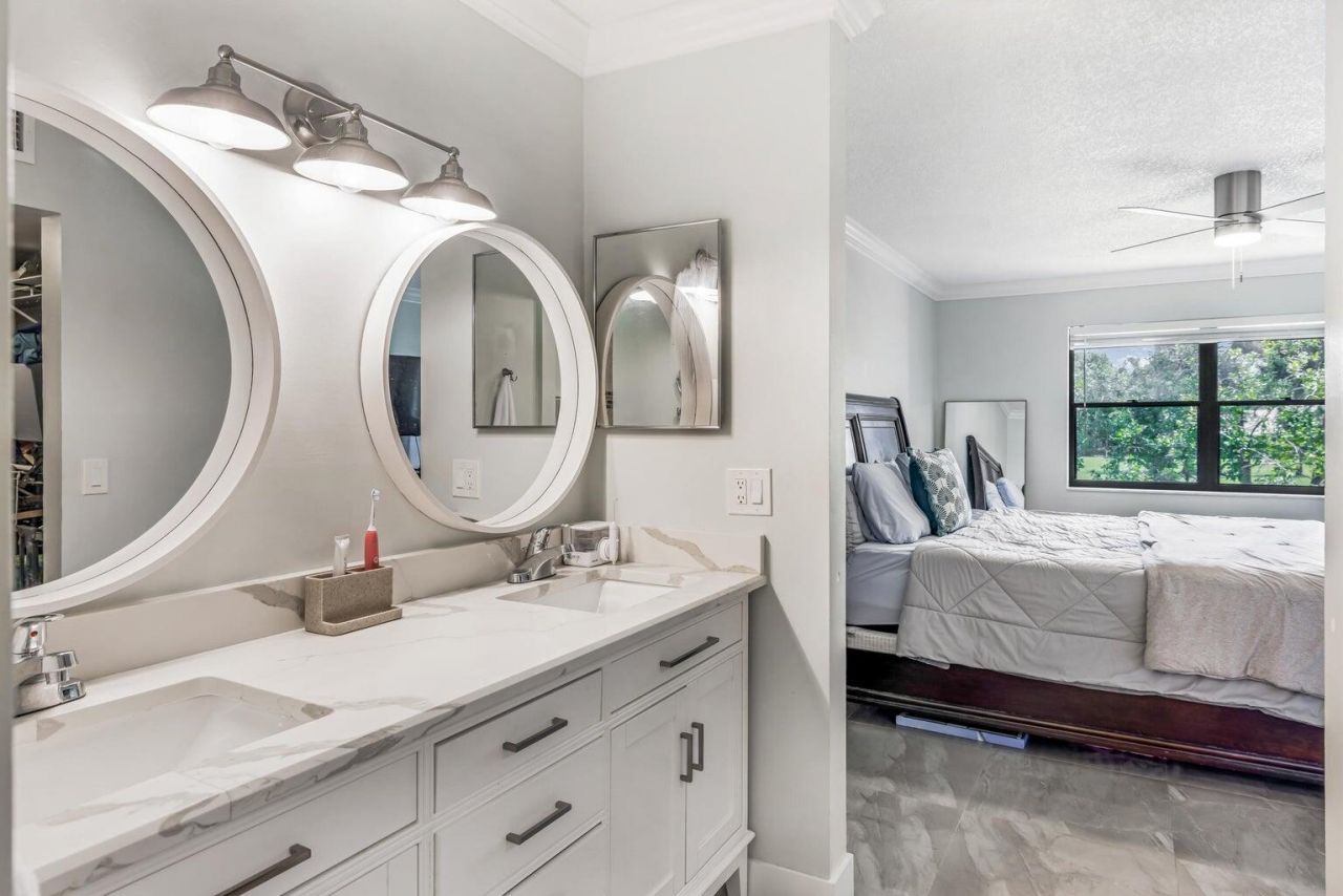 12926 Briarlake Drive, Unit 201, Palm Beach Gardens, FL 33418 Photo