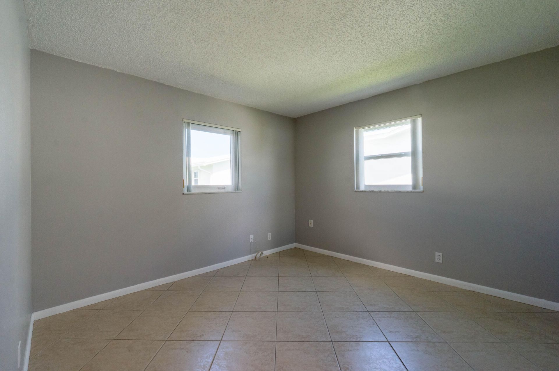 2391 SW 13th Terrace, Boynton Beach, FL 33426 Photo