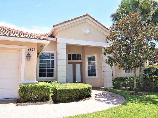 9421 Briarcliff Trace, Port St. Lucie, FL 34986