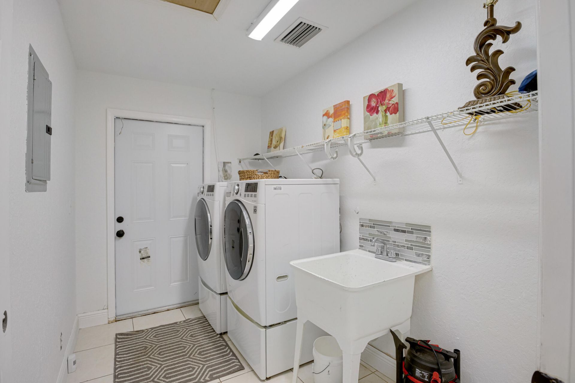 441 20th Street, West Palm Beach, FL 33407 Photo