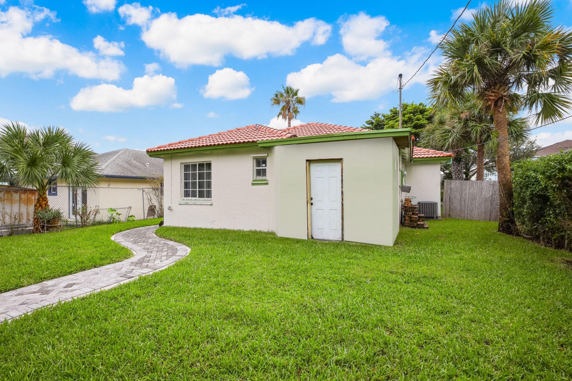 441 20th Street, West Palm Beach, FL 33407 Photo