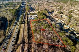 107 Auto Supply Drive photo 4