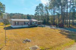 627 Lakeside Drive photo 4