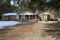 123 Chavis Lane photo 4