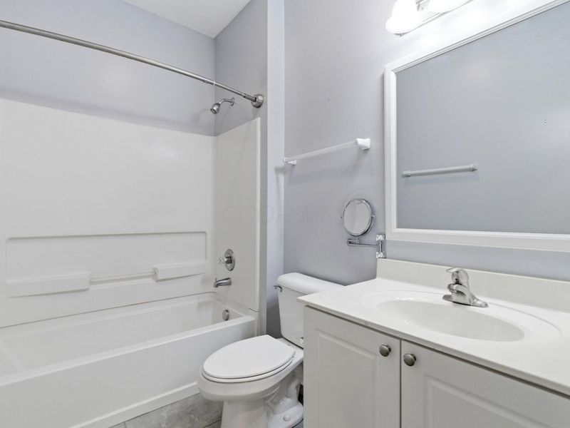 7728 S Essex Gate Drive S, Dublin, OH 43016 Photo 11