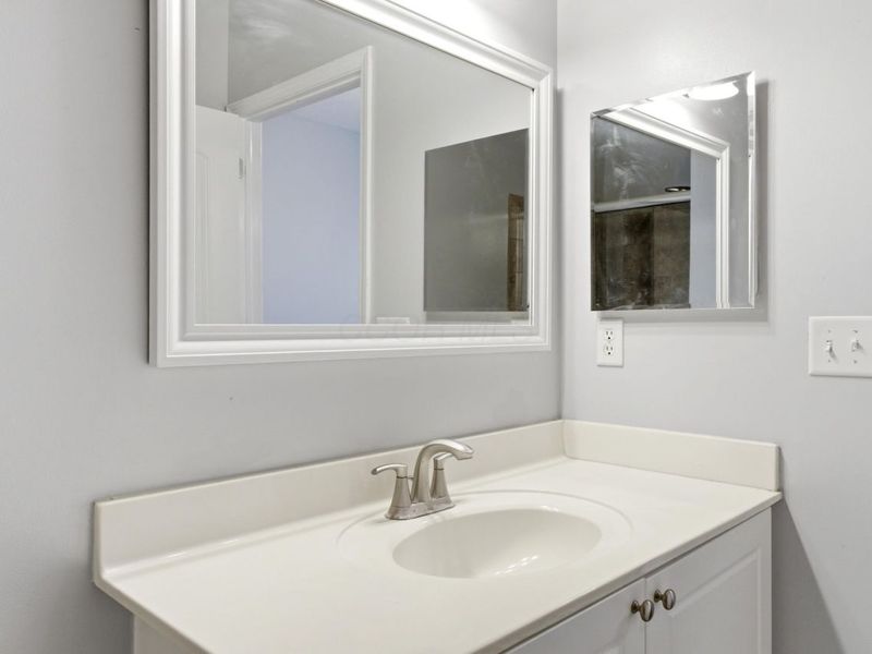 7728 S Essex Gate Drive S, Dublin, OH 43016 Photo 12