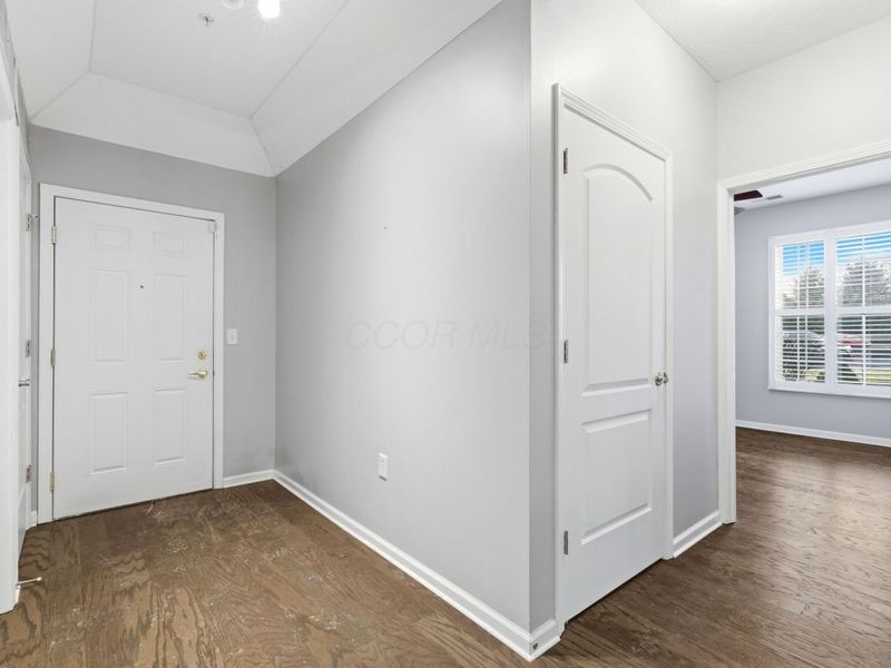 7728 S Essex Gate Drive S, Dublin, OH 43016 Photo 5