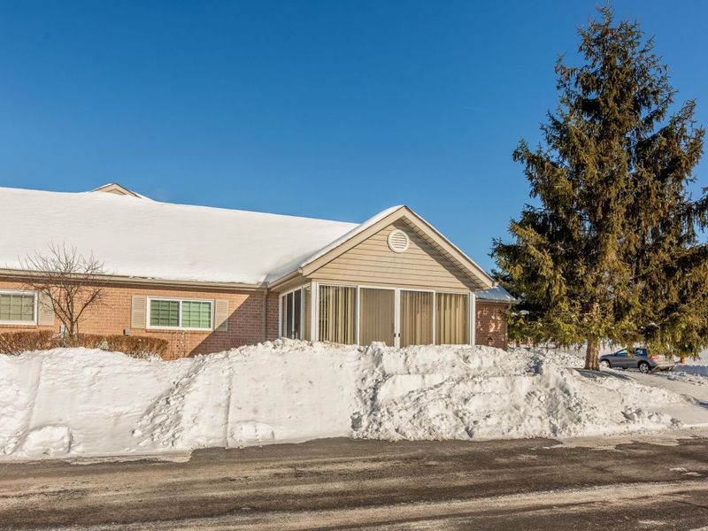 4081 Chennin Drive, Unit 2, Columbus, OH 43230 Photo 30