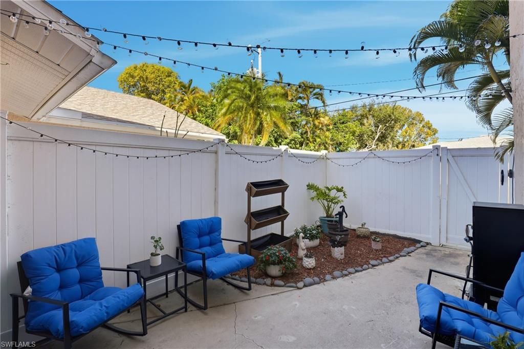 1103 SE 8th Ter, Unit D, Cape Coral, FL 33990 Photo