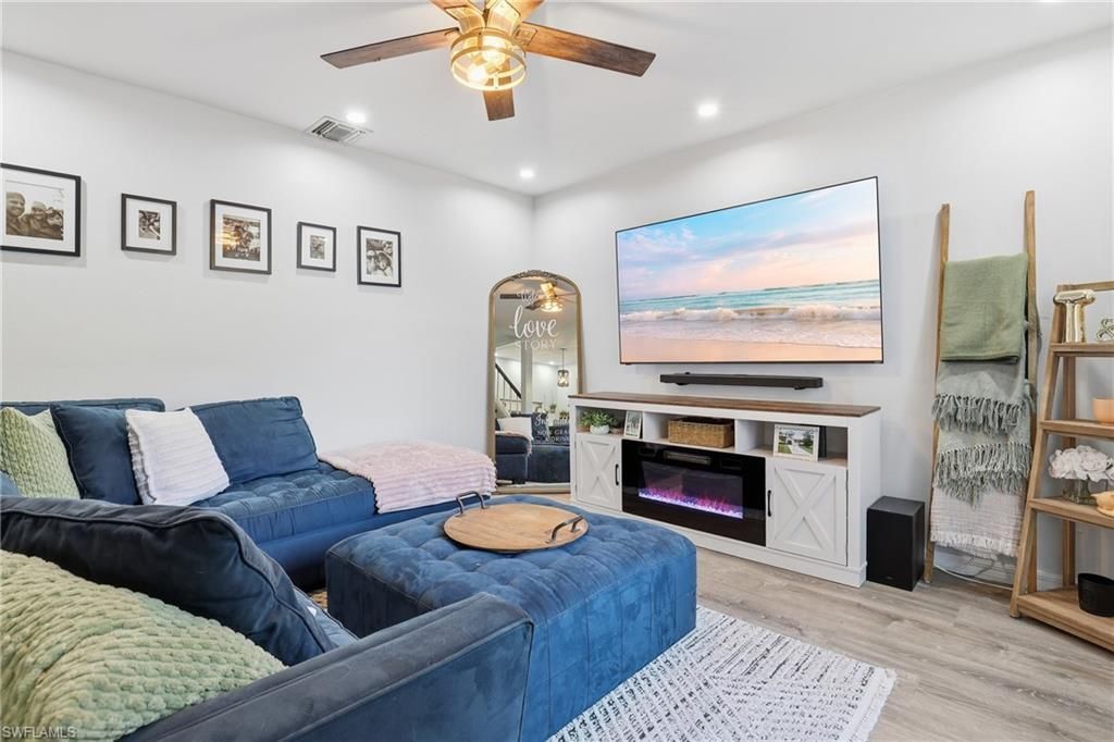 1103 SE 8th Ter, Unit D, Cape Coral, FL 33990 Photo