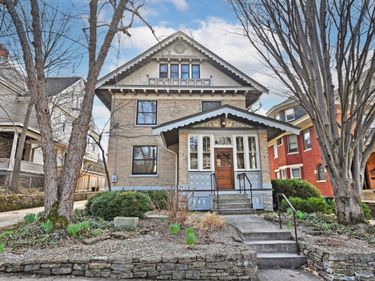 567 Howell Avenue, Cincinnati, OH 45220