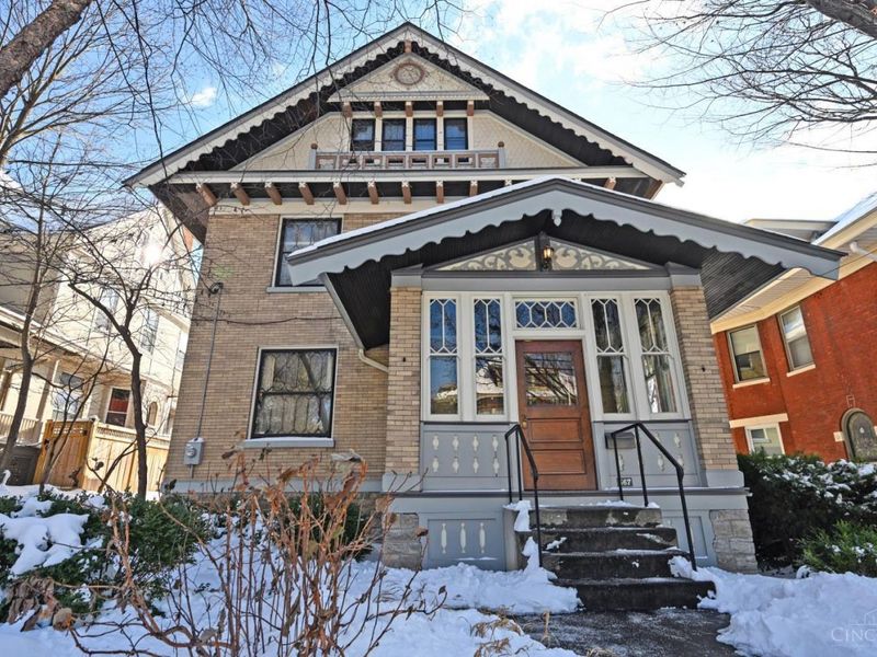 567 Howell Avenue, Cincinnati, OH 45220 Photo 2
