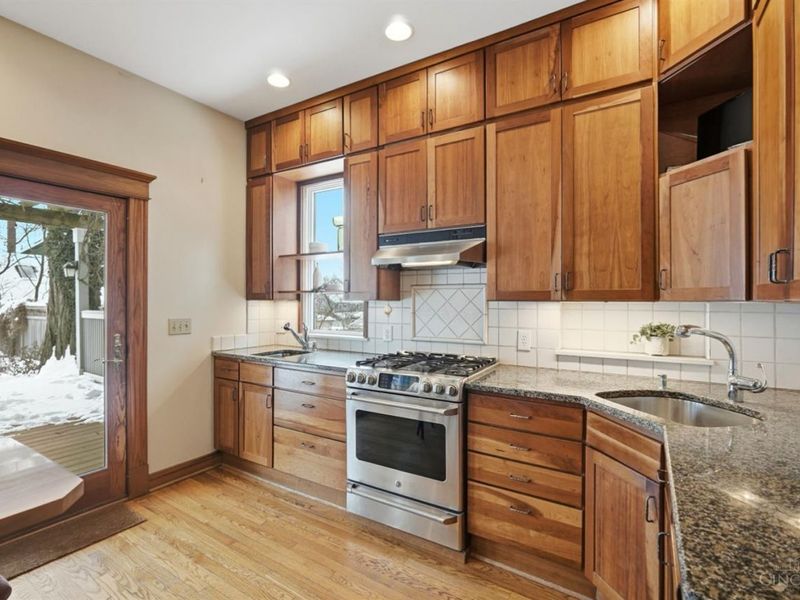 567 Howell Avenue, Cincinnati, OH 45220 Photo 20