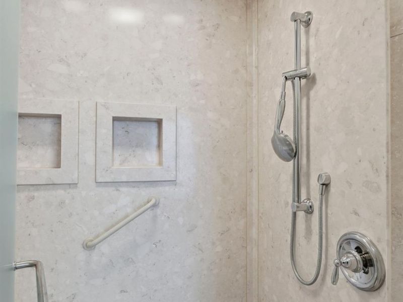 567 Howell Avenue, Cincinnati, OH 45220 Photo 37