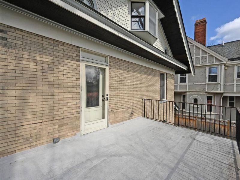 567 Howell Avenue, Cincinnati, OH 45220 Photo 40