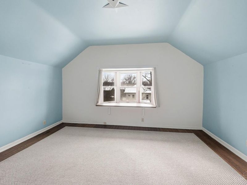 567 Howell Avenue, Cincinnati, OH 45220 Photo 49