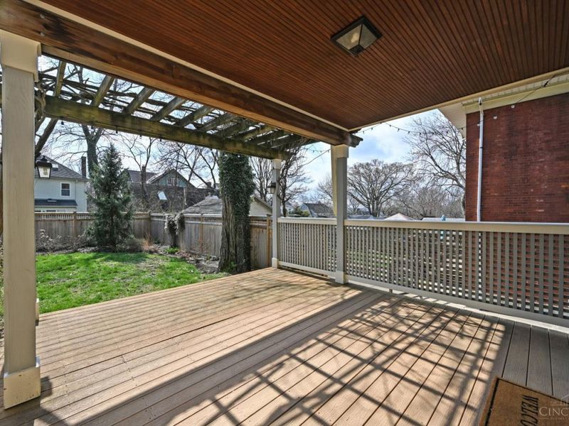 567 Howell Avenue, Cincinnati, OH 45220 Photo 65