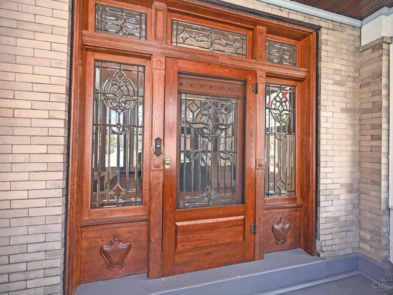 567 Howell Avenue, Cincinnati, OH 45220 Photo 7