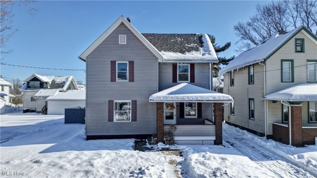 320 9th Street Sw, Massillon, OH 44647 Main Photo